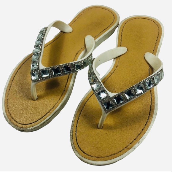 Capelli White Rhinestone Flip Flops size Large (size 1) - Picture 6 of 8